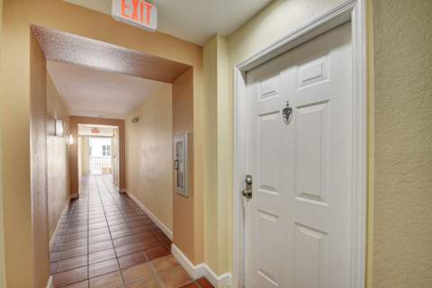 720 S Sapodilla Avenue #208, West Palm Beach FL - photo 24 of 38