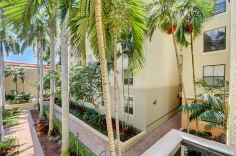 720 S Sapodilla Avenue #208, West Palm Beach FL - photo 12 of 38