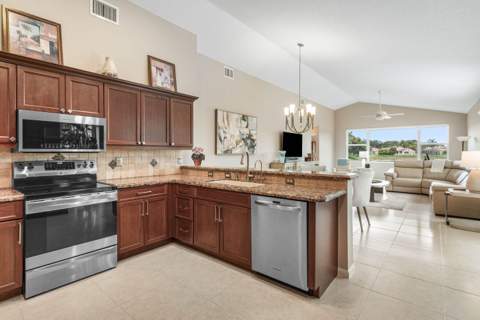 7350 NW 68 Avenue, Parkland FL - photo 16 of 47