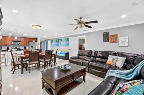 6901 S Congress Avenue, Lake Worth FL - photo 6 of 40