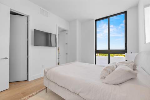 305 Briny Avenue #301, Pompano Beach FL - photo 18 of 59