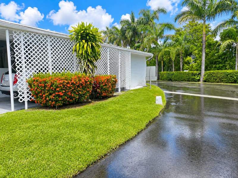 2 bedroom Mobile Home at 3302 Lake Street, Orange Brook Mobile Home., Hollywood — photo 3