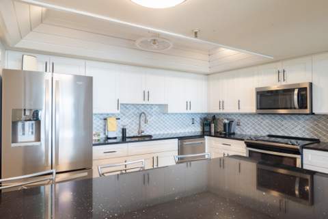 2450 Presidential Way #1405, West Palm Beach FL - photo 18 of 43
