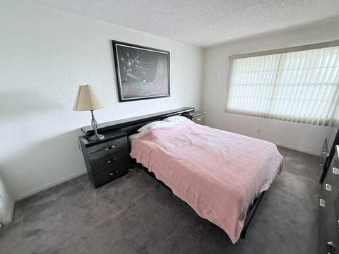 4065 Harwood, Deerfield Beach FL - photo 13 of 45