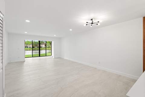 9293 Vista Del Lago #15c, Boca Raton FL - photo 13 of 41