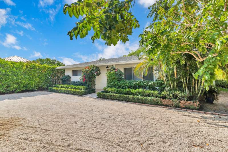 3 bedroom Single Family Residence at 246 Gray Street, Gladeport Sub Trs A And B, West Palm Beach — photo 2