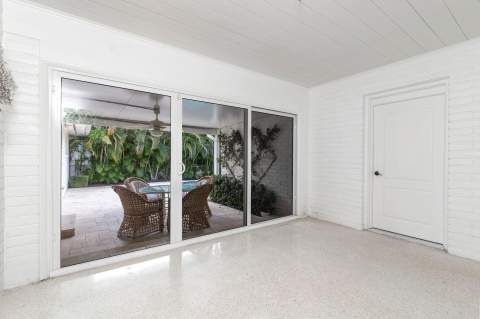 246 Gray Street, West Palm Beach FL - photo 13 of 29