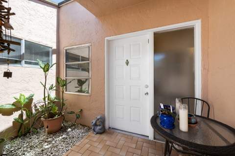 8236 Summerbreeze Lane, Boca Raton FL - photo 24 of 26