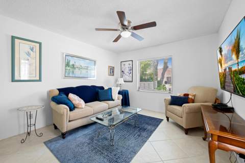 8236 Summerbreeze Lane, Boca Raton FL - photo 6 of 26
