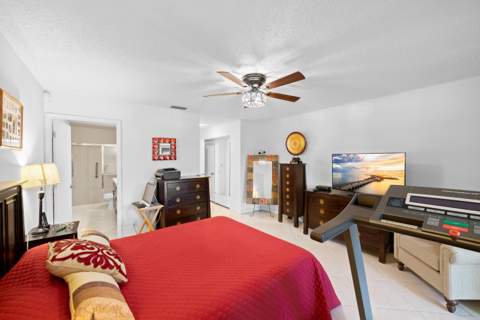 8236 Summerbreeze Lane, Boca Raton FL - photo 15 of 26