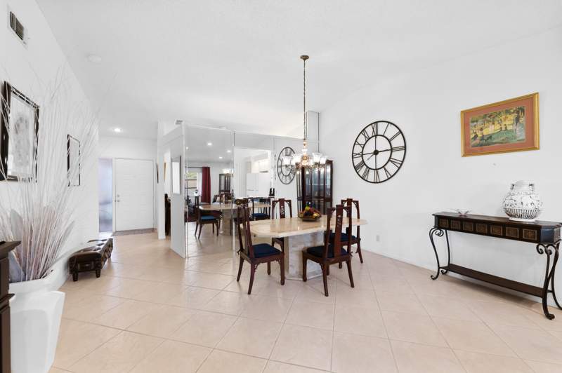 2 bedroom Villa at 8236 Summerbreeze Lane, Whisper Walk Sec C Condo, Boca Raton — photo 3