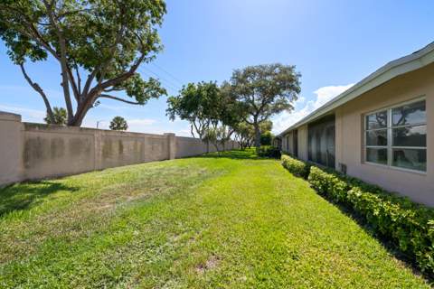8236 Summerbreeze Lane, Boca Raton FL - photo 22 of 26