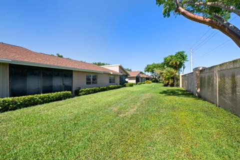 8236 Summerbreeze Lane, Boca Raton FL - photo 23 of 26
