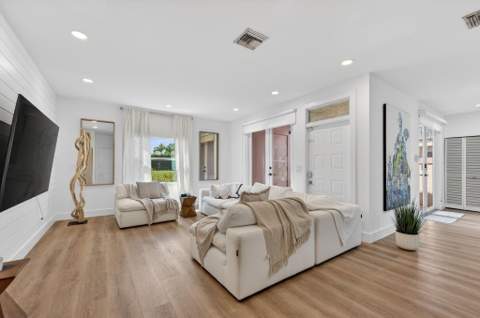 11892 Royal Palm Boulevard #11892, Coral Springs FL - photo 10 of 47