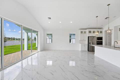 10056 NW Field Flower Trail, Port St. Lucie FL - photo 16 of 32