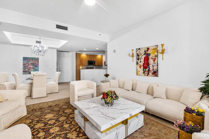 2 bedroom Condominium at 801 S Olive Avenue #1119, One City Plaza Condo, West Palm Beach — photo 4