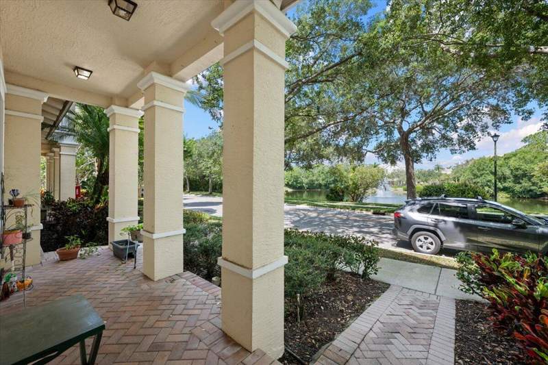 4 bedroom Condominium at 335 E Thatch Palm Circle #104, Sandpiper Cove At Botanica Condo, Jupiter — photo 3