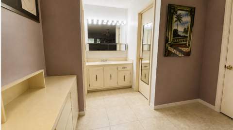 910 South Drive #B, Delray Beach FL - photo 9 of 25