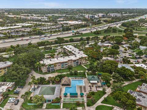 3629 SW Natura Avenue, Deerfield Beach FL - photo 23 of 56