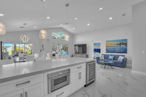 7791 Great Glen Circle, Delray Beach FL - photo 6 of 40
