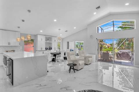 7791 Great Glen Circle, Delray Beach FL - photo 9 of 40