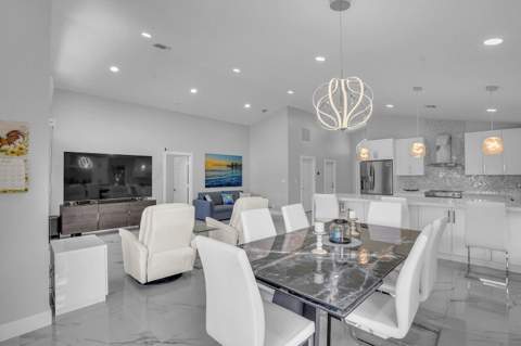 7791 Great Glen Circle, Delray Beach FL - photo 11 of 40