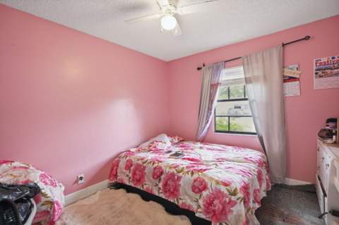 1301 SW 75th Avenue, North Lauderdale FL - photo 15 of 32