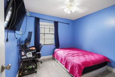 1301 SW 75th Avenue, North Lauderdale FL - photo 17 of 32