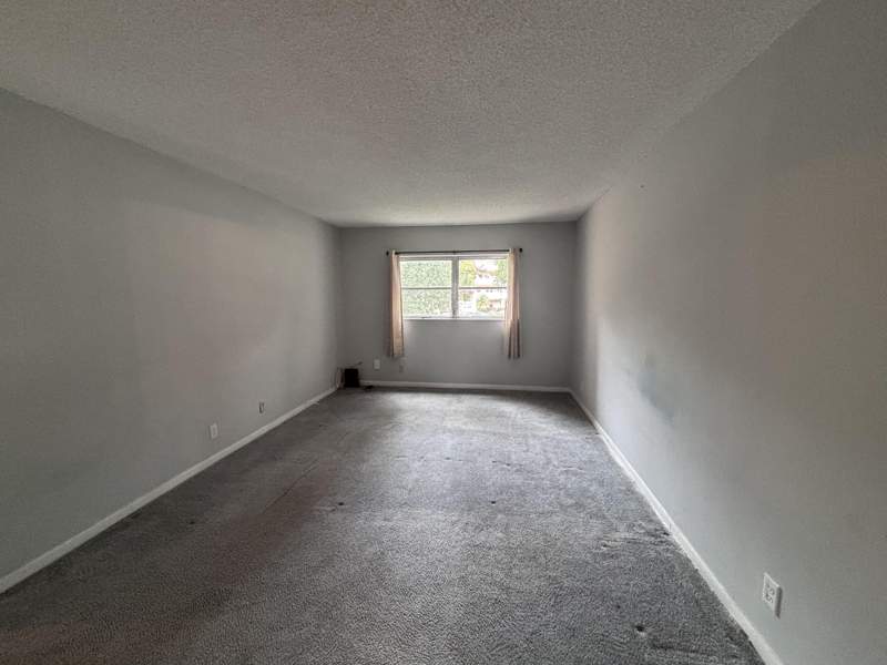 1 bedroom Condominium at 1015 Country Club Drive #205, Oriole Golf & Tennis Club Condo, Margate — photo 3