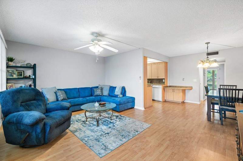 1 bedroom Condominium at 2046 Rexford C, Rexford At Century Village Condo, Boca Raton — photo 3