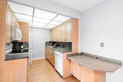 2046 Rexford C, Boca Raton FL - photo 8 of 33