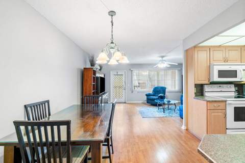 2046 Rexford C, Boca Raton FL - photo 10 of 33