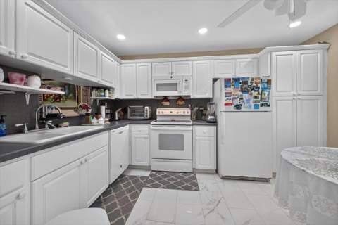 55 SE 14th Street #206, Boca Raton FL - photo 12 of 40
