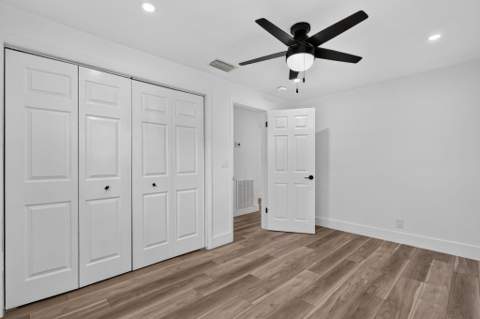 9971 Dogwood Avenue, Palm Beach Gardens FL - photo 13 of 24