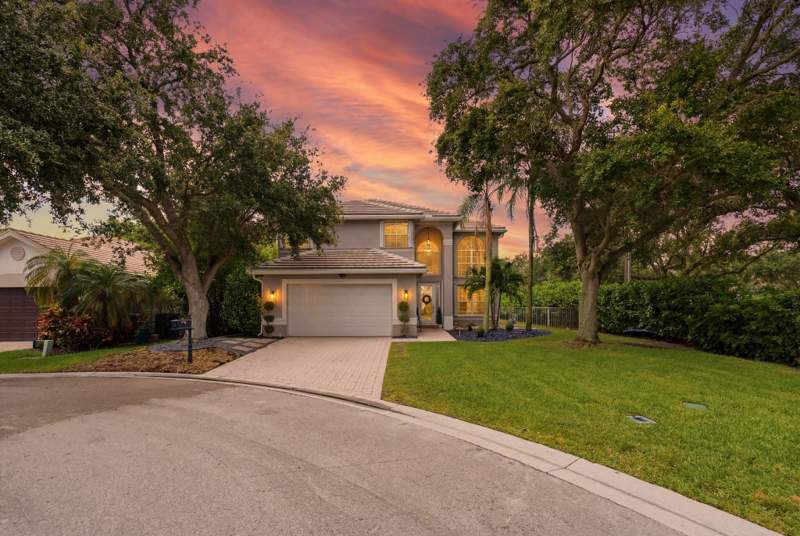5 bedroom Single Family Residence at 12172 Glenmore Drive, Eagle Creek, Coral Springs — photo 2