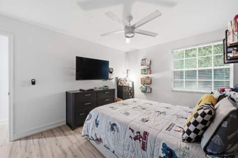 12172 Glenmore Drive, Coral Springs FL - photo 17 of 40