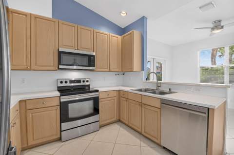 23256 Alora Drive, Boca Raton FL - photo 12 of 34