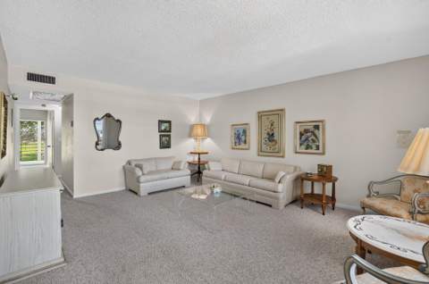 2049 Ventnor O Crescent #2049, Deerfield Beach FL - photo 14 of 42