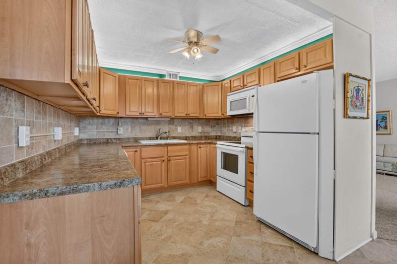 2 bedroom Condominium at 2049 Ventnor O Crescent #2049, Ventnor O Condo, Deerfield Beach — photo 2