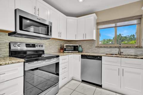 1735 NW 21st Court, Delray Beach FL - photo 9 of 33
