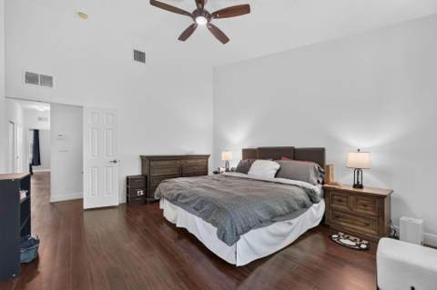 3355 Lakeside Drive, Davie FL - photo 24 of 47