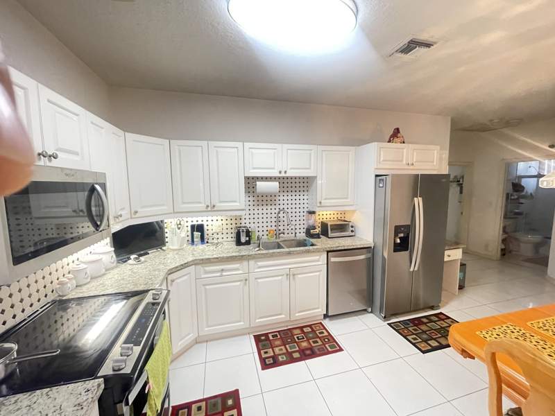 2 bedroom Villa at 9858 Royal Palm Boulevard #3-14, Royal Palm Village, Coral Springs — photo 5