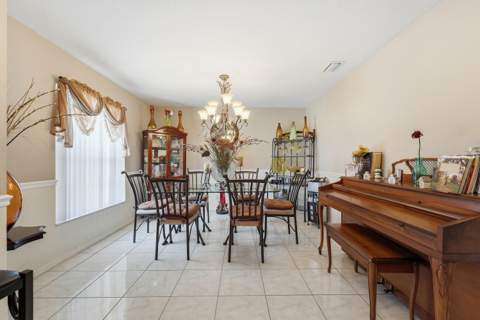 1842 SW Penrose Avenue, Port St. Lucie FL - photo 13 of 31