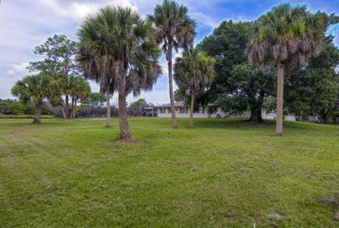 9302 Orange Avenue, Fort Pierce FL - photo 7 of 51