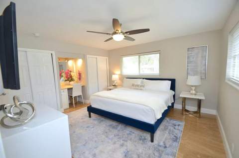 2060 Coco Palm Place, Lauderdale-By-The-Sea FL - photo 15 of 35