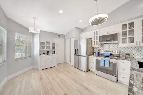 15136 W Tranquility Lake Drive, Delray Beach FL - photo 12 of 72