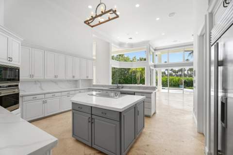 6841 SE Harbor Circle, Stuart FL - photo 17 of 58