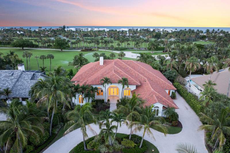 4 bedroom Single Family Residence at 6841 SE Harbor Circle, Sailfish Point, Stuart — photo 2