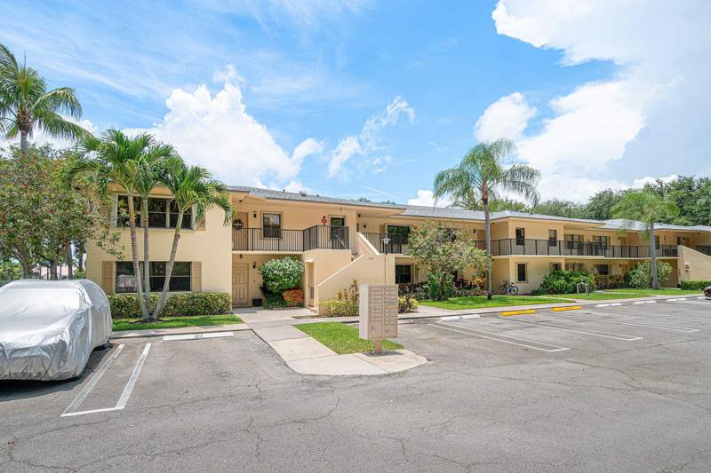 3 bedroom Condominium at 2898 SW 22nd Circle #232a, Delray Oaks West Condo, Delray Beach — photo 2