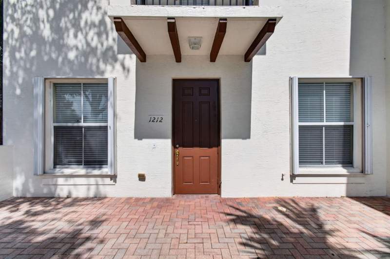 3 bedroom Townhouse at 4651 Mimosa Terrace #1212, Paloma Lakes Condominium No 1, Coconut Creek — photo 3
